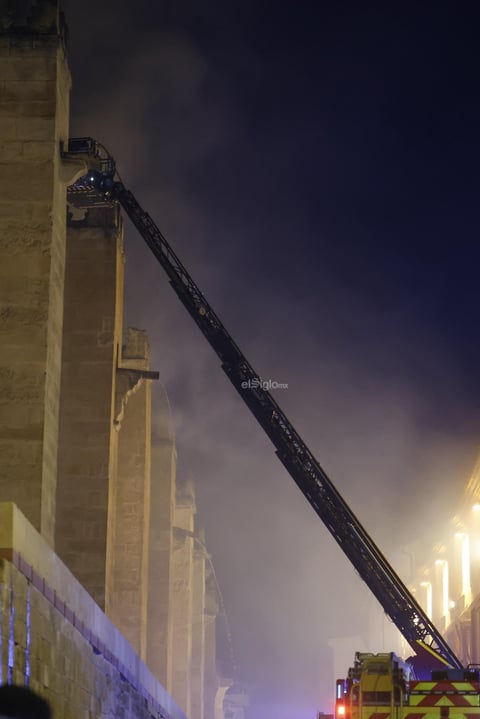 Mezquita de Córdoba se incendia por tercera ocasión en su milenaria historia