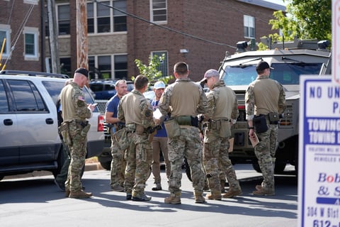 Tiroteo en escuela católica de Minneapolis deja muertos y heridos