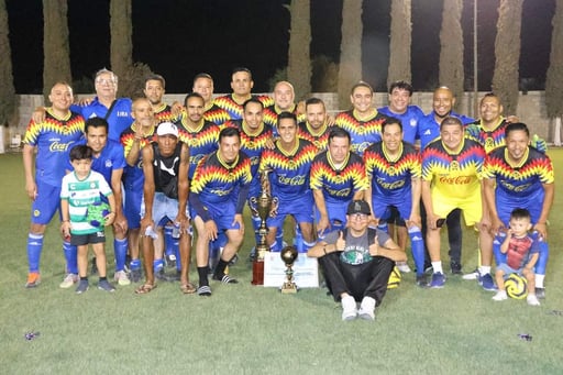 Imagen Deportivo Jacarandas es bicampeón de Liga Hacienda