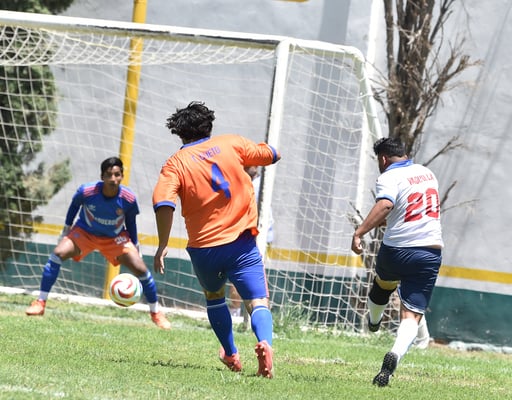 Tanto el subcampeón Vaqueros Melodías, como el monarca Real San Isidro, tendrán duros encuentros el próximo domingo (RAMÓN SOTOMAYOR)