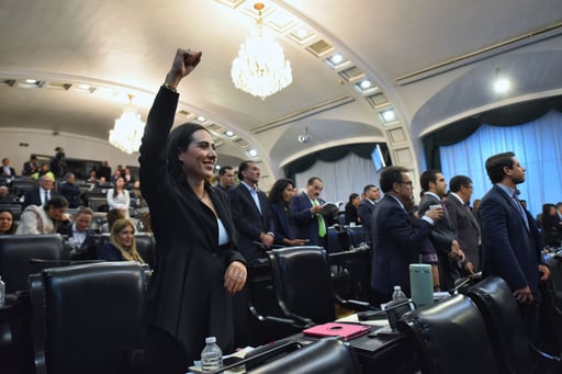 Imagen Voté en una noche histórica a favor de la Reforma al Poder Judicial: Cecilia Guadiana