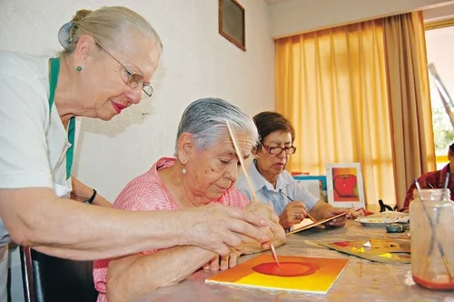 Pacientes realizan diversas actividades de socialización, recreativas y de espiritualidad. (ARCHIVO)