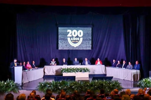 Imagen San Pedro honra a ciudadanos distinguidos en la celebración del Bicentenario de Coahuila y Texas