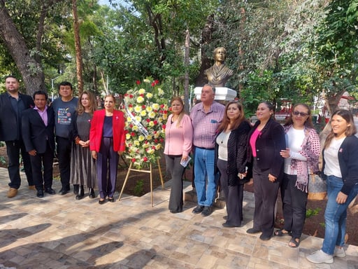 Imagen Reconocen a Hermila Galindo, principal impulsora del voto de las mujeres en México