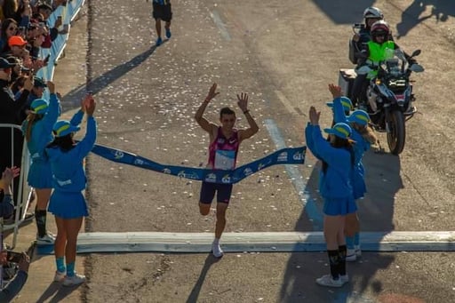 Imagen Juan Joel Pacheco se corona campeón del Maratón Internacional de Ciudad Juárez