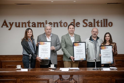 Imagen Reconocen al Ayuntamiento de Saltillo por buenas prácticas de transparencia en transición