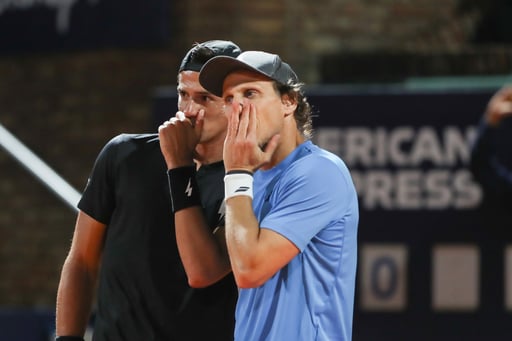 Imagen Diego Forlán debuta en el tenis con una derrota