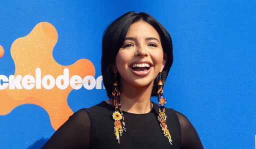 Imagen Ángela Aguilar protagoniza los Kids Choice Awards en medio de críticas