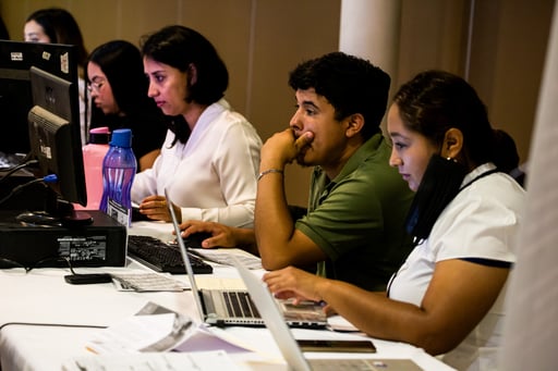 Imagen La mitad de los trabajadores mexicanos sufren de estrés laboral diario: estudio