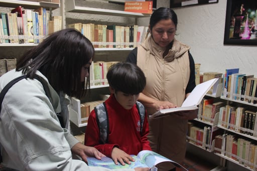 Imagen Biblioteca pública de Lerdo cuenta con 600 libros en braille