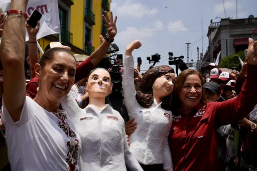 Imagen Claudia Sheinbaum acompaña a Rocío Nahle en toma de posesión