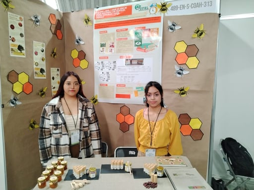 Imagen Alumnas de la UPRL ganan su pase a Malasia tras representar a Coahuila en la Expo Ciencia 2024