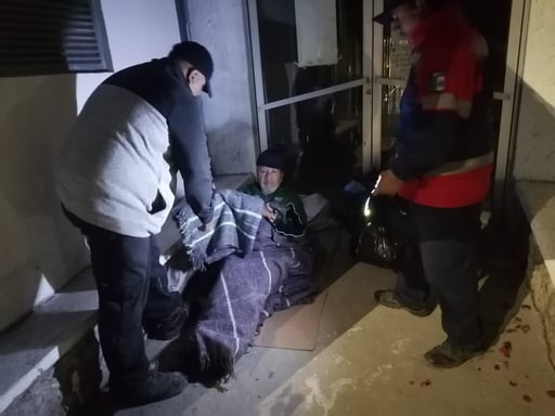 Imagen Operativo Carrusel en Lerdo; protección para personas vulnerables ante el frío