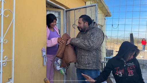 Ayuda a familias vulnerables en Monclova.