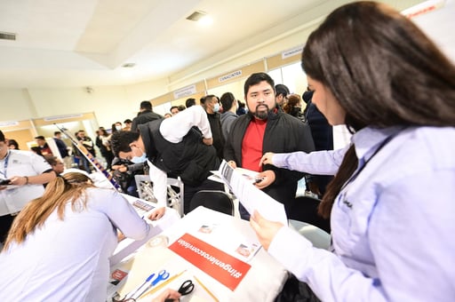  Feria del Empleo en Torreón, (ENRIQUE TERRAZAS)