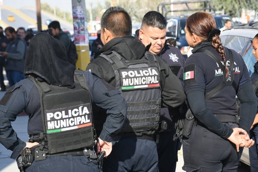 Imagen Atienden expolicías convocatoria de DSPM de Torreón