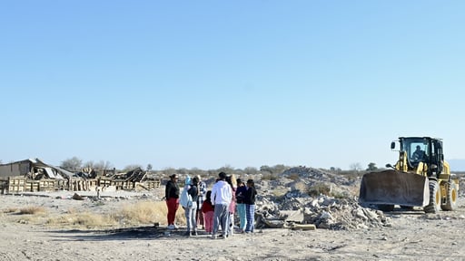 Más de 150 familias de escasos recursos ocupaban desde hace diez años y de forma irregular, un terreno en el fraccionamiento Ana,
ubicado al norte de la ciudad de Torreón. (EL SIGLO DE TORREÓN)