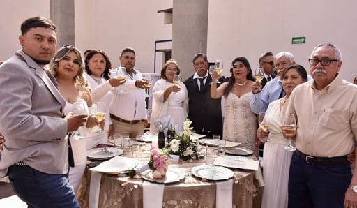 Imagen 220 parejas de 13 municipios se casaron en una boda comunitaria en Monclova