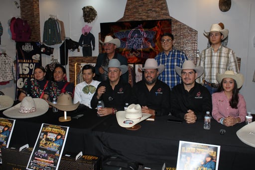 Imagen Vaqueros retarán a Charros en montas de rodeo