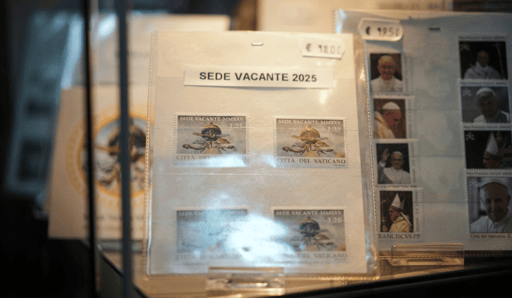 Imagen El Vaticano lanza sellos de 'sede vacante' vigentes hasta elegir nuevo pontífice