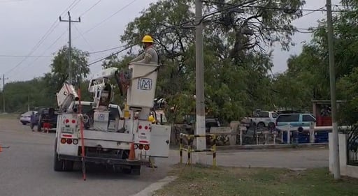 Imagen Tormenta eléctrica deja sin energía ni agua  varias colonias de Piedras Negras