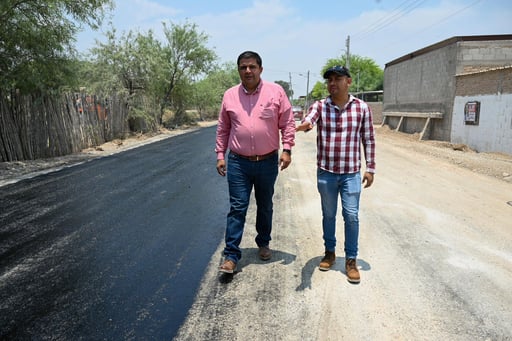 Imagen Inicia Pavimentación en El Salitral