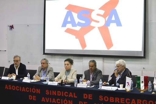Imagen Sobrecargos emplazan a huelga a Aeroméxico para el 1 de junio
