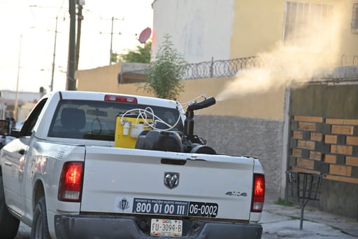 Imagen Realizan acciones preventivas contra el dengue en más de 50 colonias de Gómez Palacio