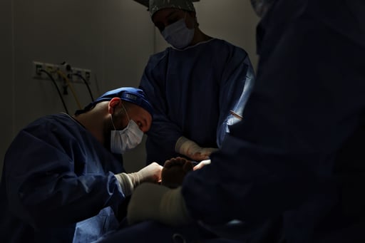 Imagen Con éxito, realizan 115 cirugías de reemplazo articular de rodilla en HRAE de Torreón