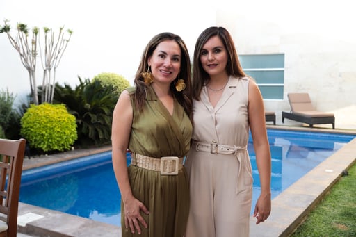 Mónica y Lily.