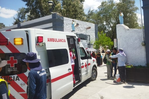 Imagen Hombre cae en fosa del Panteón Municipal de Torreón, en este día del padre