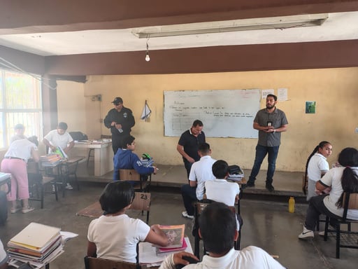 Imagen Coordinan Operativo Mochila Segura en la Escuela Secundaria General Guadalupe Victoria
