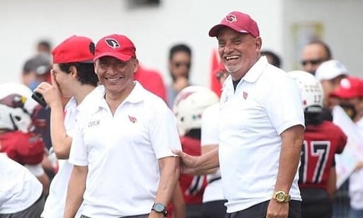 Conocido cariñosamente como ‘Coach Piccolo’, Alfonso de Valle (d) aportará su gran liderazgo. (Especial)

