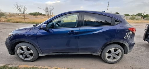 Imagen Tras persecución en Gómez Palacio aseguran camioneta robada, hay un detenido