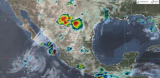 Imagen Flossie se debilita a tormenta tropical, pero sigue causando efectos en Baja California Sur