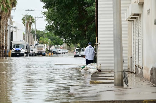 Imagen Empresas paran por inundaciones en zona industrial de Nueva Laguna Norte