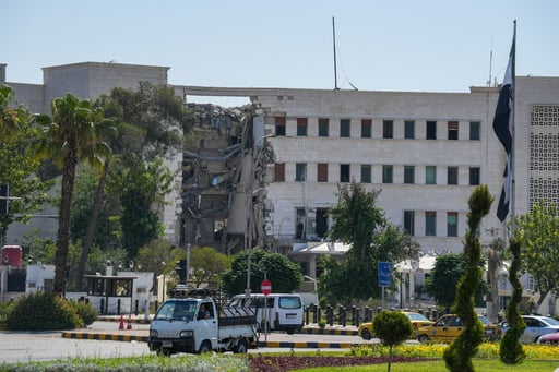 Imagen Bombardea Israel Ministerio de Defensa sirio