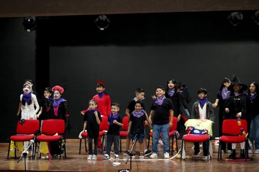 Imagen Ofrecen función de teatro en la Casa de la Cultura de San Pedro