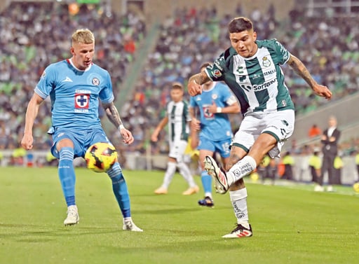Los laguneros visitan la Ciudad de México esta noche, enfrentando a uno de los candidatos al título, pero que no vive un gran momento futbolístico actualmente, lo que podría marcar la diferencia en el duelo.