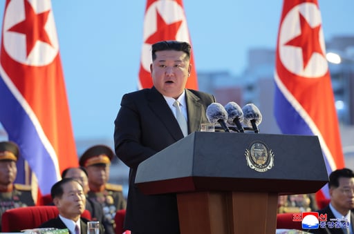 Imagen Kim Jong-un supervisa prueba de dos nuevos misiles antiaéreos