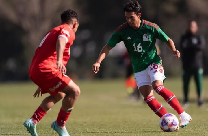 El oriundo de Torreón, Diego Martínez Gutiérrez, ya vistió el año pasado la tricolor, la cual desea volver a portar en el futuro inmediato (ESPECIAL)