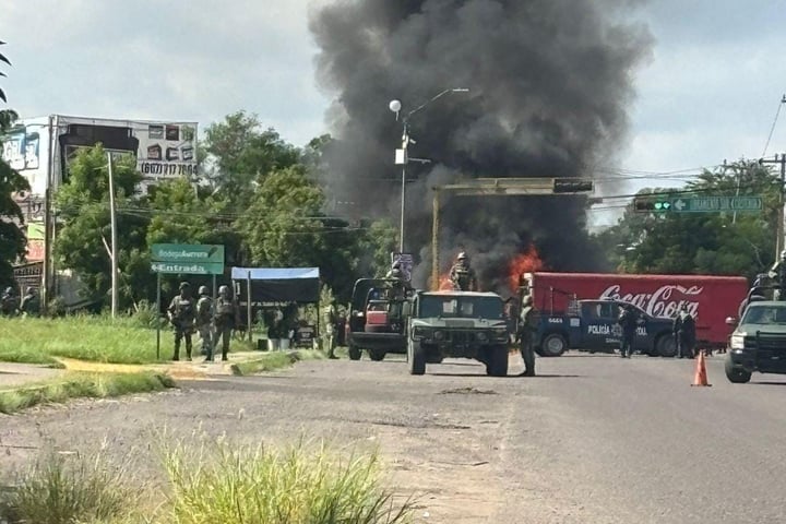 9 muertos, 14 desaparecidos y 16 autos robados en tres días de violencia en Sinaloa