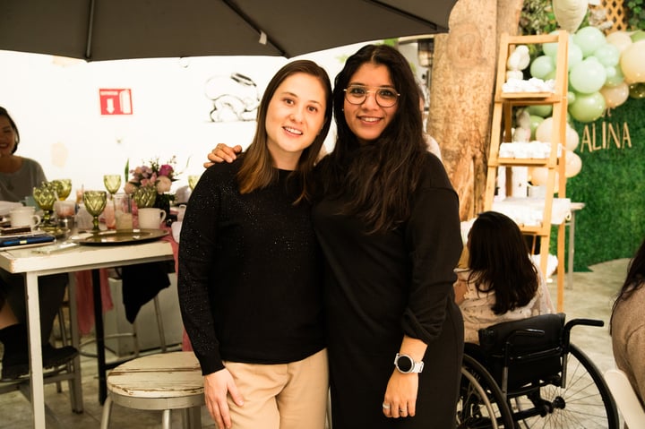 Ximena Lozano y Alejandra Nares.