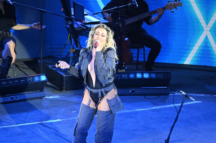 ¿A qué hora empezará el concierto de María José en Saltillo por el 10 de mayo?