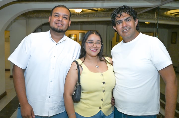 Israel, Siboney y Jesús.
