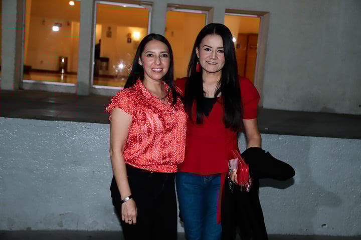 Berenice Zavala, Mayra Díaz, Greysi Martínez y Laura de Enríquez.