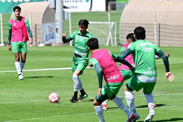 Los Guerreros entrenarán todas las mañanas en el TSM hasta el jueves, para luego partir a Chihuahua. (Especial)
