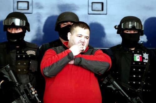 Eduardo Teodoro García Simnental, apodado 'el Teo', detenido la mañana de este martes en Baja California Sur, es considerado uno de los sicarios del narcotráfico más sanguinarios en México. (Notimex)