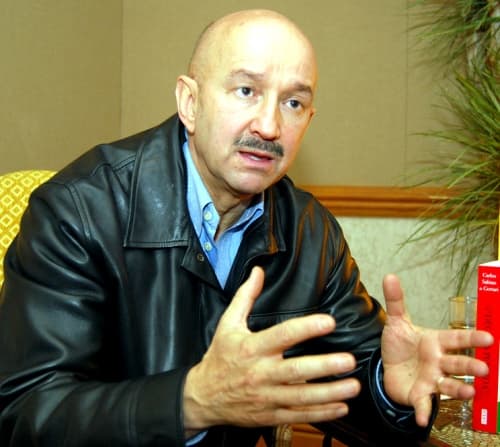 El ex presidente de México, Carlos Salinas de Gortari, aseveró que el control del sistema de pagos del país debe regresar a los mexicanos.