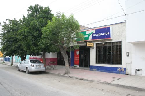 En minutos. Un grupo de hombres bien vestidos ya armados, asaltó las oficinas de Telecomm-Telégrafos de Gómez Palacio.